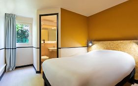 Greet Hôtel Villeneuve la Garenne - rénové